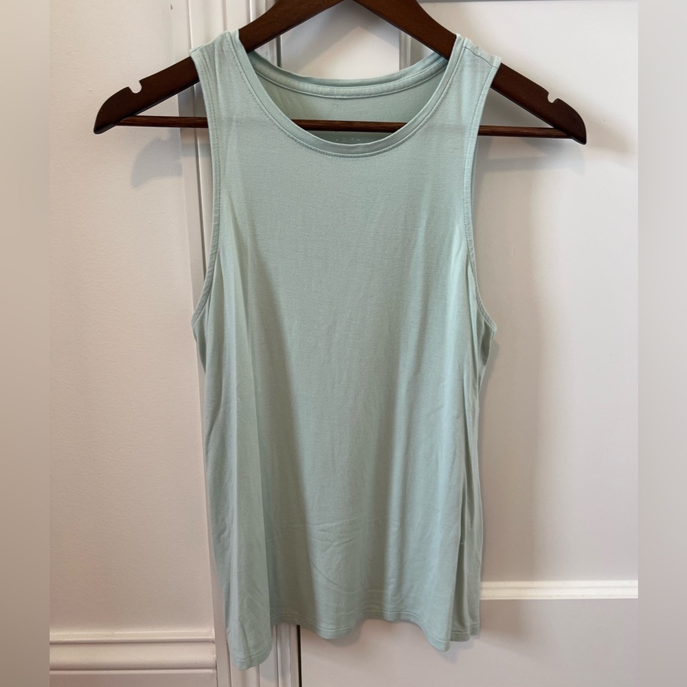 🩵a new day Light Blue Tank (Size XS)